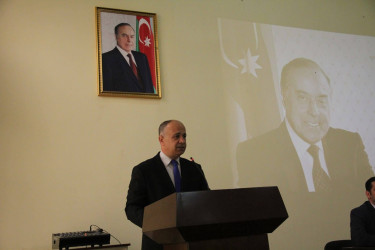 Tərtərdə Ümummilli Lider Heydər Əliyevin anadan olmasının 103-cü il dönümünə həsr olunmuş "Xalqa bağışlanan ömür" adlı tədbir keçirilib.
