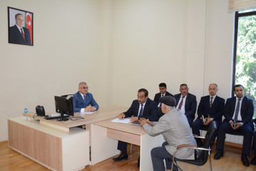 Rayon rəhbəri tərəfindən növbəti dəfə vətəndaşların müraciətləri dinlənilib