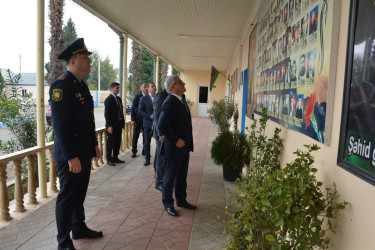 Rayon rəhbəri Ələsgərli kənd tam orta məktəbində mövcud şəraitlə tanış olub
