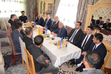 Rayon rəhbəri şəhid Tofiq Quliyevin ailəsini ziyarət edib