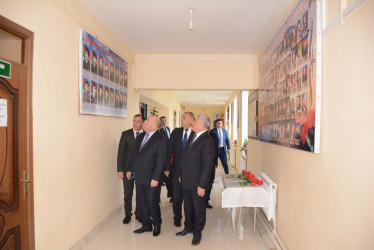 İcra başçısı Hüsənli kənd tam orta məktəbində mövcud şəraitlə tanış olub