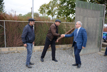 Rayon rəhbəri şəhid anasının yas mərasimində iştirak edib
