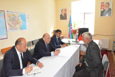 Milli Məclisin deputatı Xanlar Fətiyev Tərtər rayonunun Hüsənli kəndində vətəndaşları qəbul edib