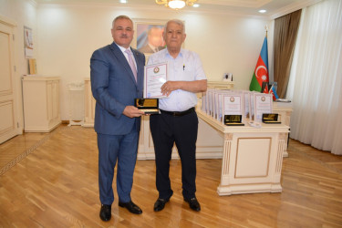 Tərtərdə “Konstitusiya və Suverenlik İli” çərçivəsində  milli mətbuatın  150 illik  yubileyi münasibəti ilə mətbuat işçiləri ilə görüş keçirilib