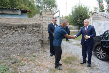 Rayon rəhbəri “Konstitusiya və Suverenlik İli” çərçivəsində Mamırlı və Poladlı kəndlərindən olan şəhid ailələri ilə görüş keçirib
