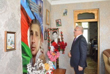 Rayon rəhbəri “Konstitusiya və Suverenlik İli” çərçivəsində mülki şəhid anası Könül İbrahimovanı ad günü münasibəti ilə təbrik edib