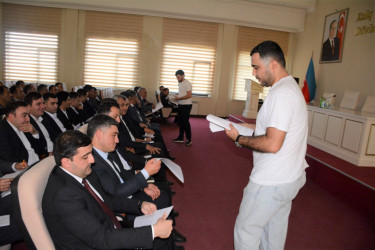 Tərtərdə RİH əməkdaşları üçün “İcra hakimiyyətlərində kibermaarifləndirmə və süni intellektdən təhlükəsiz istifadə” mövzusunda təlim keçirilib