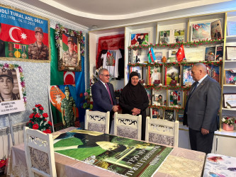 Tərtər Rayon İcra Hakimiyyətinin başçısı 27 Sentyabr – Anım Günü ilə əlaqədar Vətən müharibəsi şəhidi Tural Məmmədlinin ailəsini ziyarət edib