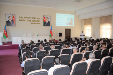 Tərtərdə RİH əməkdaşları üçün “İcra hakimiyyətlərində kibermaarifləndirmə və süni intellektdən təhlükəsiz istifadə” mövzusunda təlim keçirilib
