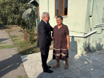 Tərtər Rayon İcra Hakimiyyətinin başçısı 27 Sentyabr – Anım Günü ilə əlaqədar Vətən müharibəsi şəhidi Elvin Abbasovun ailəsini ziyarət edib