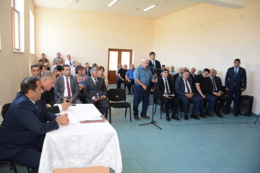 İcra başçısının Bala Kəngərli kəndində səyyar-qəbul görüşü olub