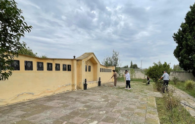 27 sentyabr Anım gününün beşinci ildönümü ilə əlaqədar rayon ərazisində şəhid məzarlarının və abidələrinin, baralyeflərin, şəkil lövhələrinin ətrafında təmizlik işlərinə başlanılıb