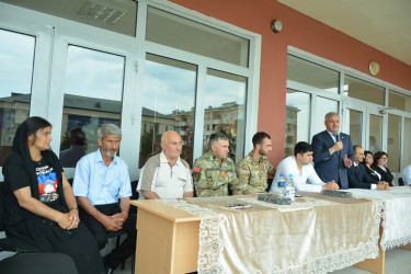 Ümumtəhsil məktəblərində “son zəng” çalındı :Tərtər rayon İcra Hakimiyyətinin başçısı Müstəqim Məmmədov məzunları təbrik etdi