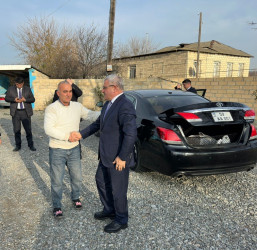İcra başçısı “Konstitusiya və Suverenlik İli” çərçivəsində şəhid anası Raya Səfərovanı 75 illik yubileyi münasibəti ilə təbrik edib