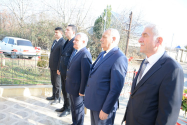 İcra başçısı Soyulan kənd tam orta məktəbində mövcud şəraitlə tanış olub