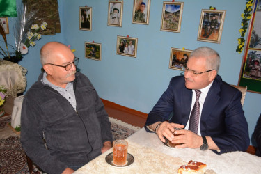 İcra başçısı şəhid, 3-cü dərəcəli “Rəşadət” ordenli Ruslan Lalayevin atasını 60 illik yubileyi münasibəti ilə təbrik edib