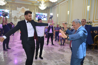 Rayon rəhbəri şəhid övladının toy şənliyində iştirak edib