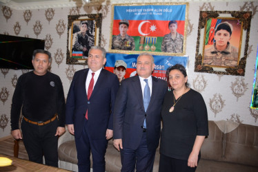 Tərtərdə Ramazan ayı münasibətilə keçirilən xeyriyyə tədbirində 125 şəhid və qazi ailəsinə bayram sovqatları verilib