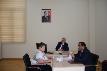 Rayon rəhbəri tərəfindən növbəti dəfə vətəndaşların müraciətləri dinlənilib