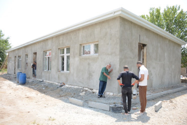 Rayon rəhbəri Hüsənli kənd körpələr evi-uşaq bağçasında aparılan əsaslı təmir işləri ilə tanış olub