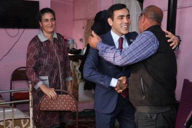 Tərtərdə “Konstitusiya və Suverenlik İli” çərçivəsində Vətən Müharibəsi şəhidi Taleh Məhərzadənin ailəsini ziyarət edib