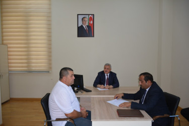 İcra başçısı tərəfindən növbəti dəfə vətəndaşların müraciətləri dinlənilib