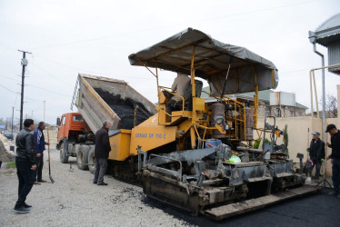 Tərtər şəhərinin küçələrində asfalt örtüyünün salınması işləri davam etdirilir