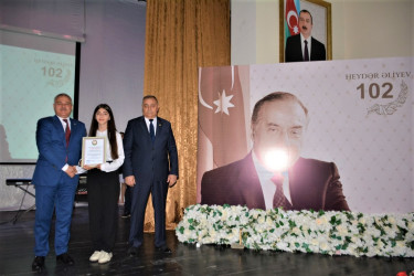 Tərtərdə 15 İyun - Milli Qurtuluş Gününə həsr olunmuş “Qurtuluşdan Zəfərə aparan yol” mövzusunda elmi-praktik konfrans keçirilib.