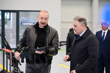 İlham Əliyev Tərtər elektromexanika zavodunun yenidənqurmadan sonra açılışında iştirak edib