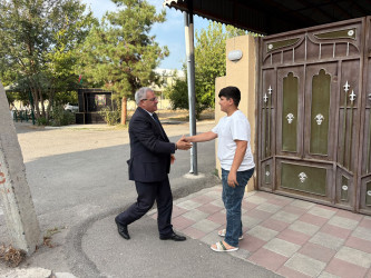 Tərtər Rayon İcra Hakimiyyətinin başçısı 27 Sentyabr – Anım Günü ilə əlaqədar Vətən müharibəsinin mülki şəhidi Anar Quliyevin ailəsini ziyarət edib