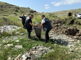 “Yaşıl dünya naminə həmrəylik ili” çərçivəsində növbəti təmizlik aksiyası Tərtər çayının ətrafında keçirilib