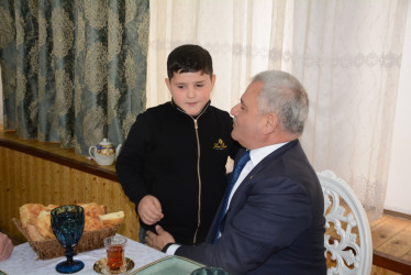 Tərtərdə Ümummilli Liderin anım günü münasibətilə ehsan süfrəsi açılıb