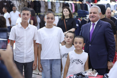 Tərtər şəhərində yeni ticarət mərkəzi istifadəyə verilib