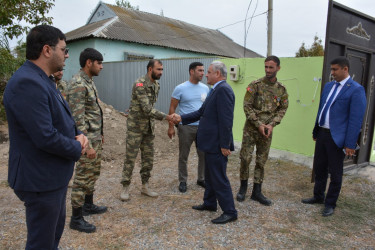 İcra başçısı Vətən Müharibəsi şəhidi Hacızadə Ceyhun İfrayıl oğlunun ikinci ildönümü ilə əlaqədar yas mərasimində iştirak edib