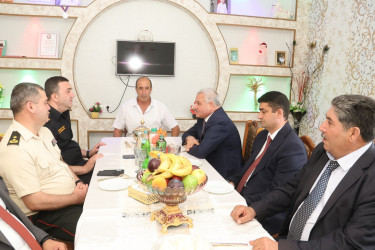 İcra başçısı birinci Qarabağ müharibəsi əlili Alış Ağayevi ziyarət edib