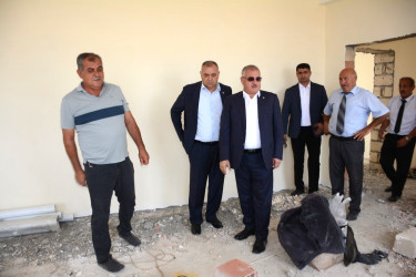 Rayon rəhbəri Qazyan kəndində yeni tikilən körpələr evi-uşaq bağçasında son tamamlama işləri ilə tanış olub