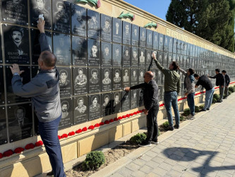 27 sentyabr Anım gününün beşinci ildönümü ilə əlaqədar rayon ərazisində şəhid məzarlarının və abidələrinin, baralyeflərin, şəkil lövhələrinin ətrafında təmizlik işləri aparılıb