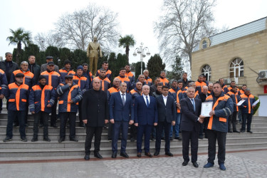 Tərtərdə avtomobil yolları işçilərinin peşə bayramı qeyd olunub