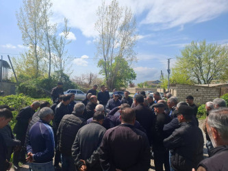 Tərtər rayonu İsmayılbəyli kənd sakinləri ilə suvarma suyunun istifadə edilməsi üçün maarifləndirici görüş keçirilib