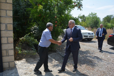 İcra başçısı Birinci Qarabağ müharibəsi əlili Tofiq Quluyevi ziyarət edib