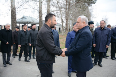İcra başçısı Birinci Qarabağ müharibəsi şəhidi Dadaş Dadaşovun yas mərasimində iştirak edib