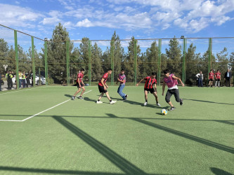 Tərtərdə "Zəfər Günü"nə həsr olunmuş məktəblərarası mini futbol turniri keçirilmişdir