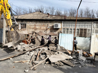 Şəhid anasının müraciəti təmin olundu