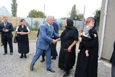 Rayon rəhbəri “Konstitusiya və Suverenlik İli” çərçivəsində Bəyimsarov, Sarov və Borsunlu kəndindən olan şəhid ailələri və qazilərlə görüş keçirib