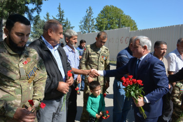 Tərtərdə 27 sentyabr-Anım Günü ilə əlaqədar Şəhidlər Abidə Kompleksi ziyarət edilib