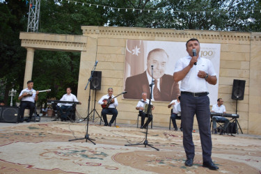 Tərtərdə Ümummilli Lider Heydər Əliyevin birinci dəfə hakimiyyətə gəldiyi gün münasibəti ilə konsert proqramı təşkil olunub