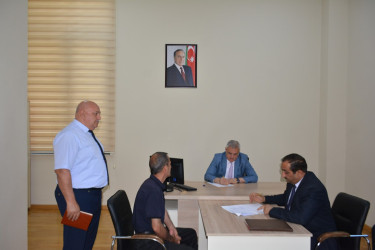 İcra başçısı tərəfindən növbəti dəfə vətəndaşların müraciətləri dinlənilib