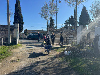 Aprel döyüşləri şəhidi Nicat İsgəndərovun qəbirüstü abidəsinin ətrafında təmizlik işləri aparılıb