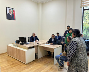 Rayon rəhbəri tərəfindən növbəti dəfə vətəndaşların müraciətləri dinlənilib