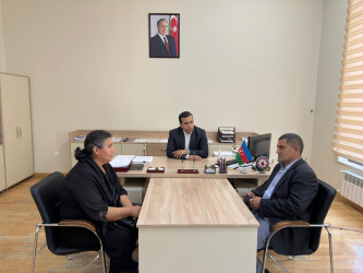Tərtər Rayon İcra Hakimiyyətində mütəmadi olaraq vətəndaşların müraciətləri dinlənilir